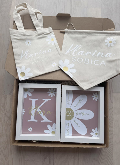 Darilni paket za punčko - marjetica.