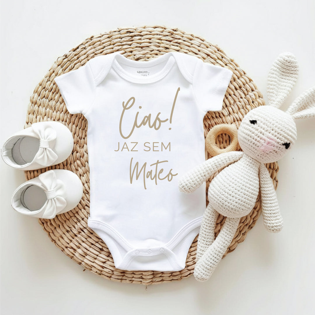 Personaliziran bodi za novorojenčka z napisom Ciao! Jaz sem Mateo